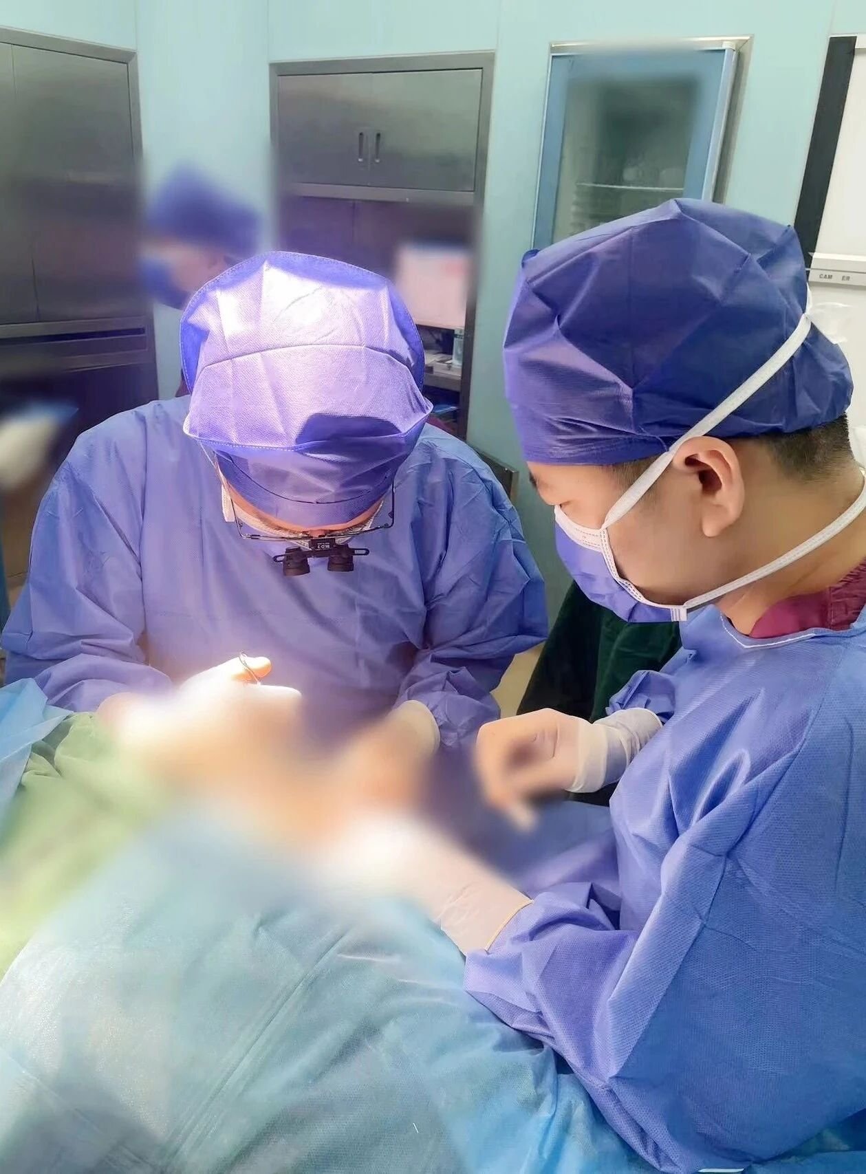 Keeping up with the forefront of medical technology, microsu