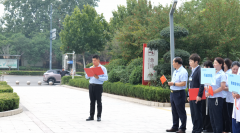 Flag Flying High, Medical Hearts Loyal to the Party — Zheng